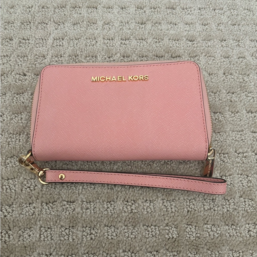 Light pink Michael Kors purse
